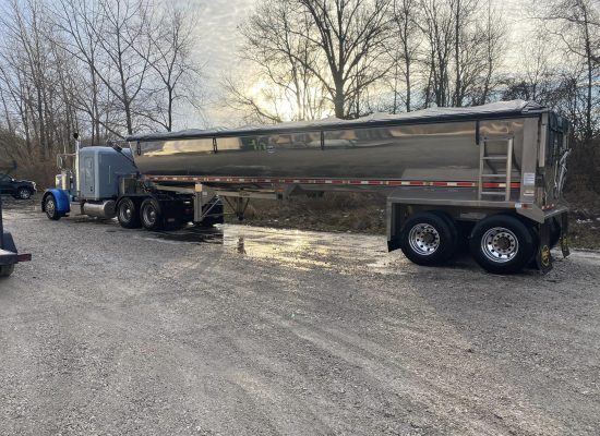 18 wheeler truck fleet wash (after) 18 wheeler truck fleet wash (after)