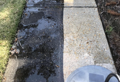 Concrete : Driveway Cleaning - Top Notch Pressure Washing