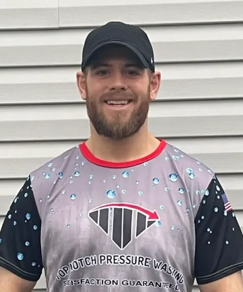 Evan Corna of Top Notch Pressure Washing – headshot Evan Corna of Top Notch Pressure Washing - headshot